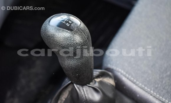 Buy Import Mercedes-Benz 190 White Car in Import - Dubai in Ali Sabieh Region Buy Import Mercedes-Benz 190 White Car in Import - Dubai in Ali Sabieh Region