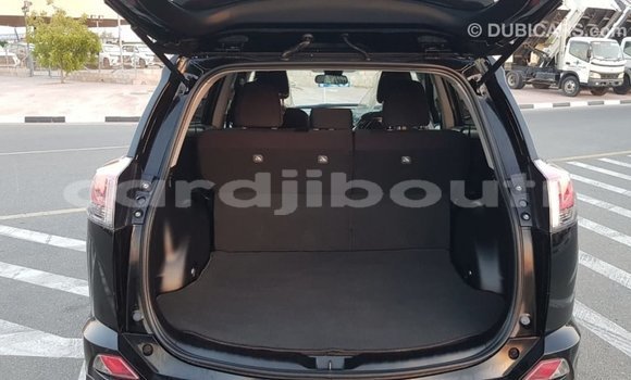 Buy Import Toyota 4Runner Black Car in Import - Dubai in Ali Sabieh Region Buy Import Toyota 4Runner Black Car in Import - Dubai in Ali Sabieh Region