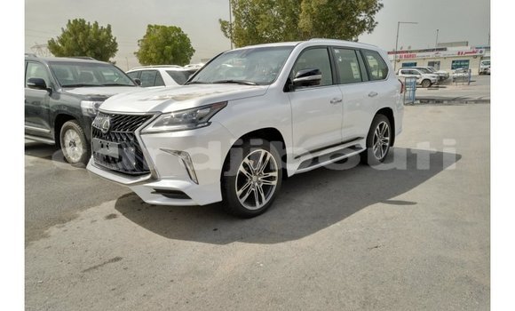 Acheter Import Voiture Lexus LX Rouge à Import - Dubai, Ali Sabieh Region Acheter Import Voiture Lexus LX Rouge à Import - Dubai, Ali Sabieh Region