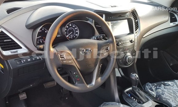 Buy Import Hyundai Santa Fe Other Car in Import - Dubai in Ali Sabieh Region Buy Import Hyundai Santa Fe Other Car in Import - Dubai in Ali Sabieh Region