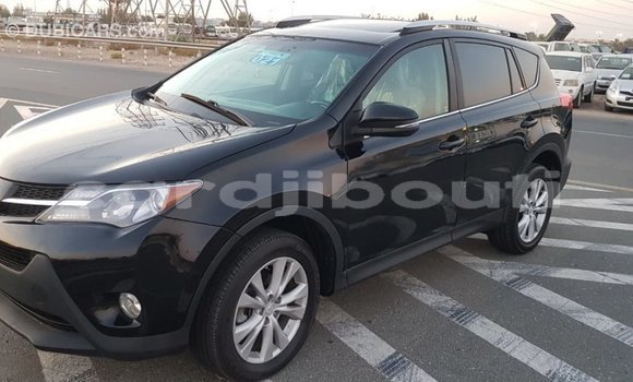 Buy Import Toyota 4Runner Black Car in Import - Dubai in Ali Sabieh Region Buy Import Toyota 4Runner Black Car in Import - Dubai in Ali Sabieh Region
