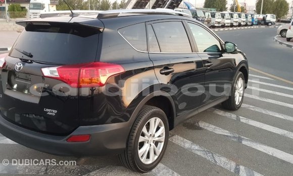 Buy Import Toyota 4Runner Black Car in Import - Dubai in Ali Sabieh Region Buy Import Toyota 4Runner Black Car in Import - Dubai in Ali Sabieh Region
