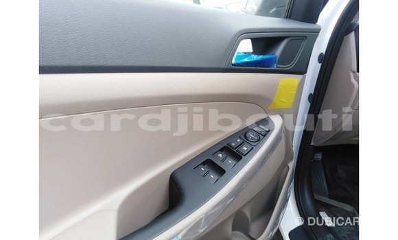 Buy Import Hyundai Tucson White Car in Import - Dubai in Ali Sabieh Region Buy Import Hyundai Tucson White Car in Import - Dubai in Ali Sabieh Region