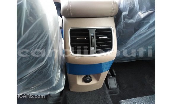 Buy Import Hyundai Tucson White Car in Import - Dubai in Ali Sabieh Region Buy Import Hyundai Tucson White Car in Import - Dubai in Ali Sabieh Region