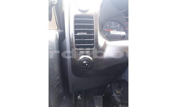 Buy Import Kia Carens White Car in Import - Dubai in Ali Sabieh Region Buy Import Kia Carens White Car in Import - Dubai in Ali Sabieh Region