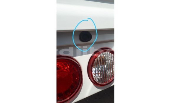 Buy Import Kia Carens White Car in Import - Dubai in Ali Sabieh Region Buy Import Kia Carens White Car in Import - Dubai in Ali Sabieh Region