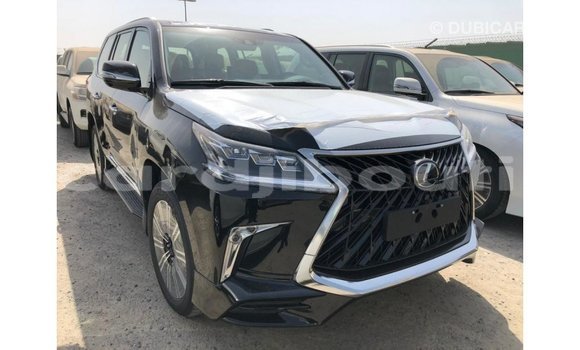 Acheter Import Voiture Lexus LX Noir à Import - Dubai, Ali Sabieh Region Acheter Import Voiture Lexus LX Noir à Import - Dubai, Ali Sabieh Region
