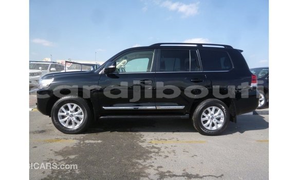 Acheter Import Voiture Toyota Land Cruiser Noir à Import - Dubai, Ali Sabieh Region Acheter Import Voiture Toyota Land Cruiser Noir à Import - Dubai, Ali Sabieh Region